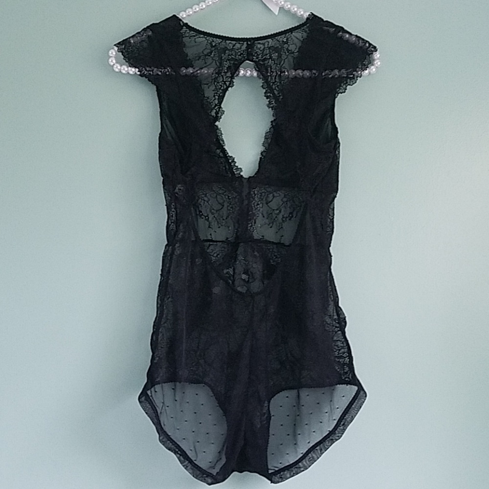 Leila Lynn Black Lace Lingerie Bodysuit M - Picture 3 of 7